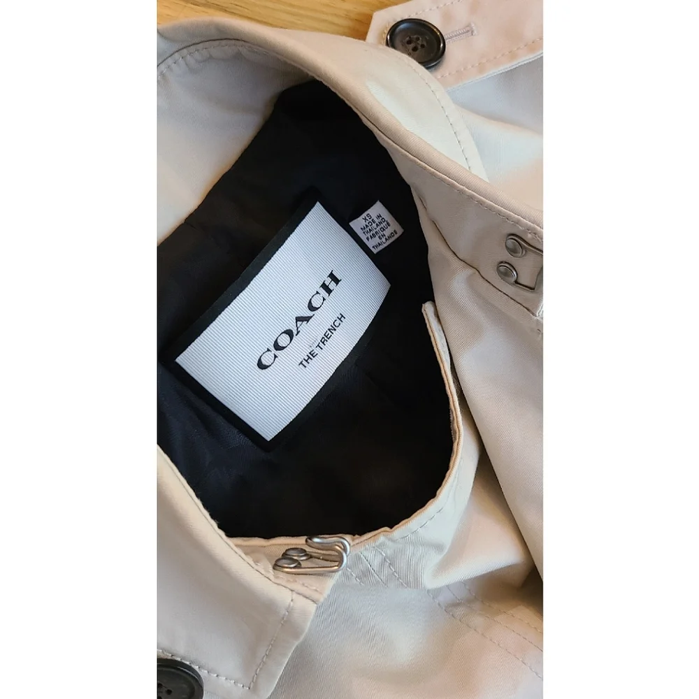 Coach Solid Short Trench Coat Beige Preppy Utilitarian Film Noir Minimalist XS - Picture 4 of 16